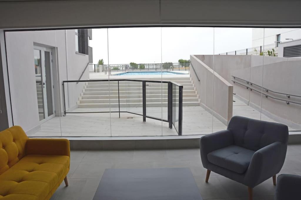 Apartamento Rivascenter Luaran gambar