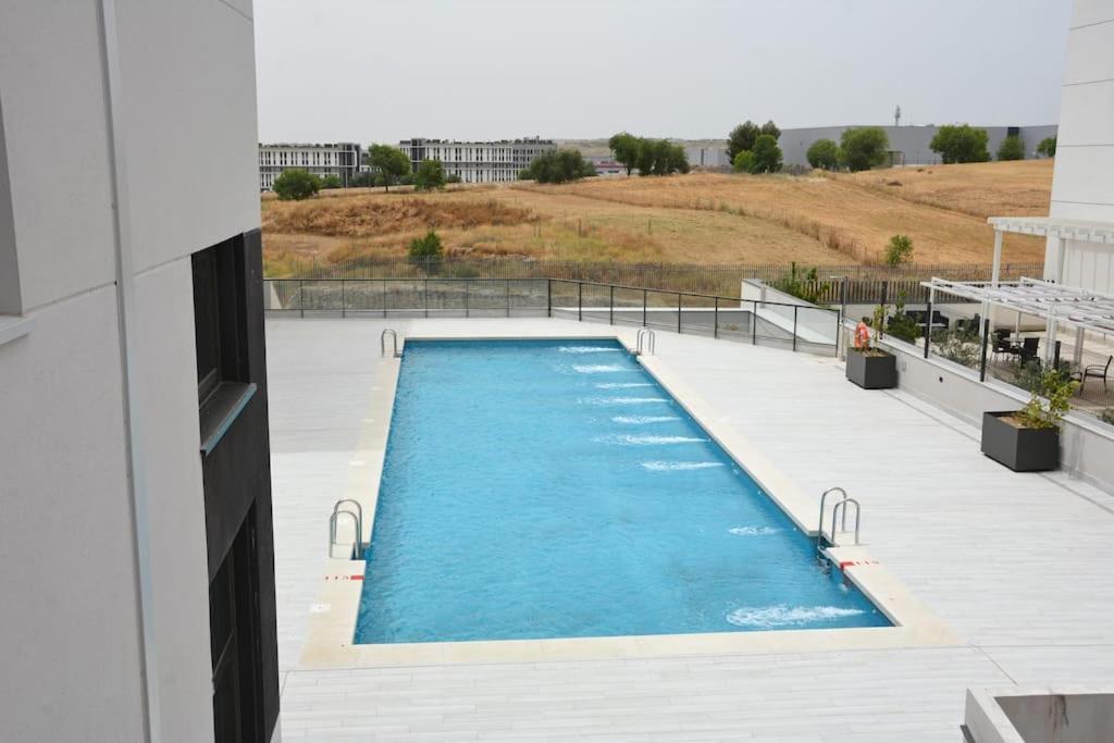 Apartamento Rivascenter Luaran gambar