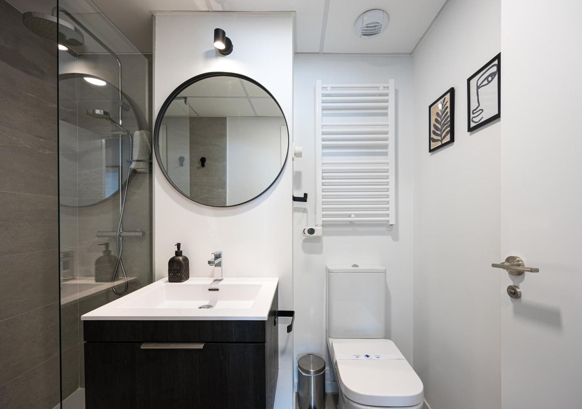 Apartamento Rivascenter Luaran gambar